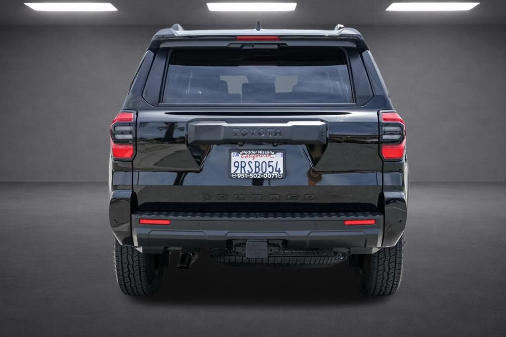 Used 2025 Toyota 4Runner TRD Off-Road Premium w/ Tow Technology Package AWD/4WD image 5