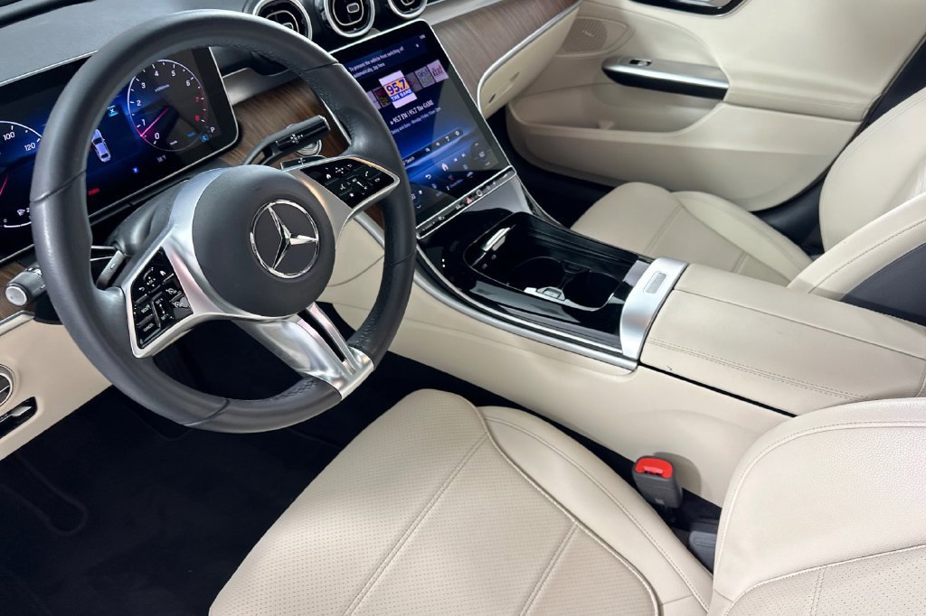 Certified 2026 Mercedes-Benz C 300 Sedan image 11