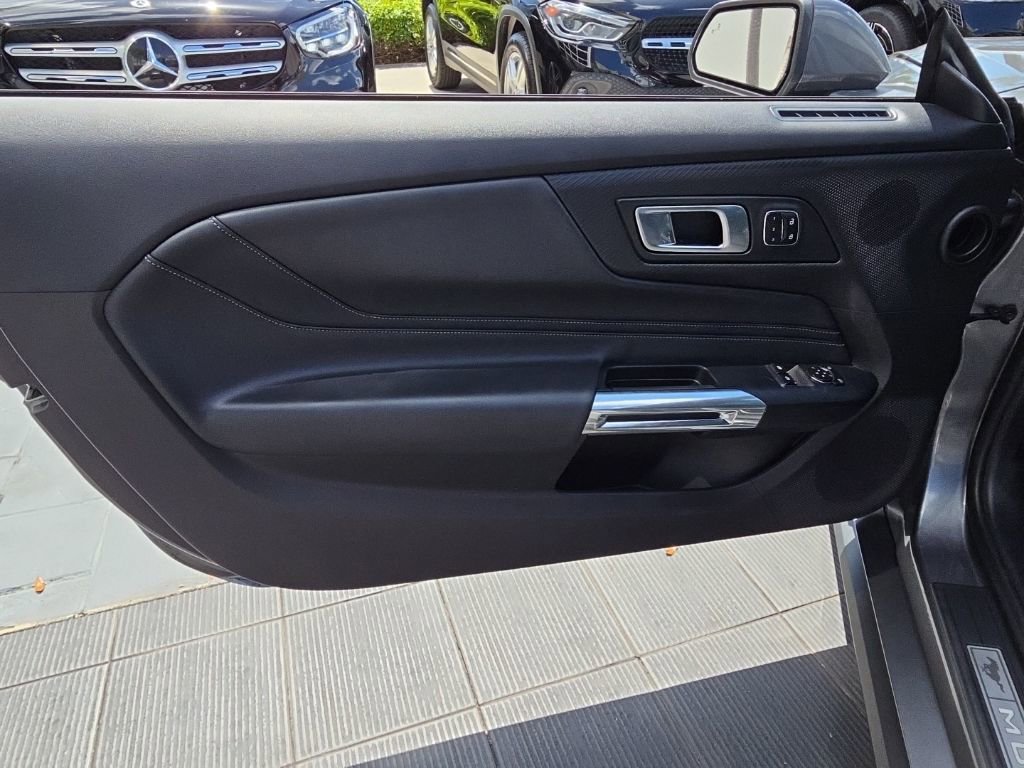 Used 2025 Ford Mustang GT Premium image 25