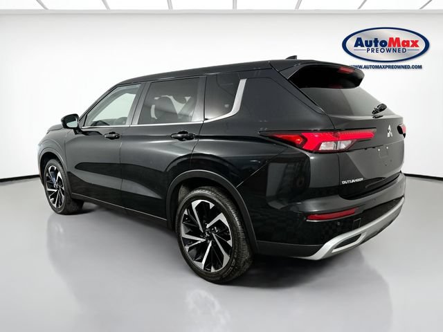 Used 2023 Mitsubishi Outlander SE AWD/4WD image 6