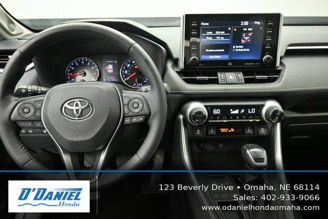 Used 2020 Toyota RAV4 XLE Premium AWD/4WD image 26