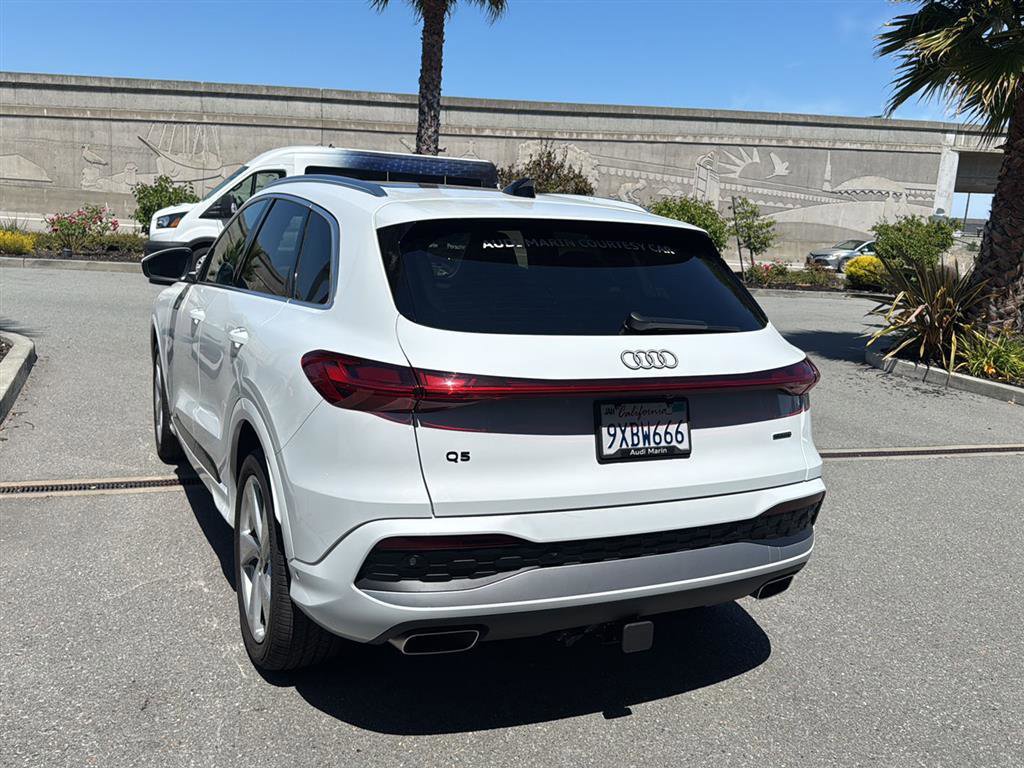 Used 2025 Audi Q5 Prestige AWD/4WD image 8