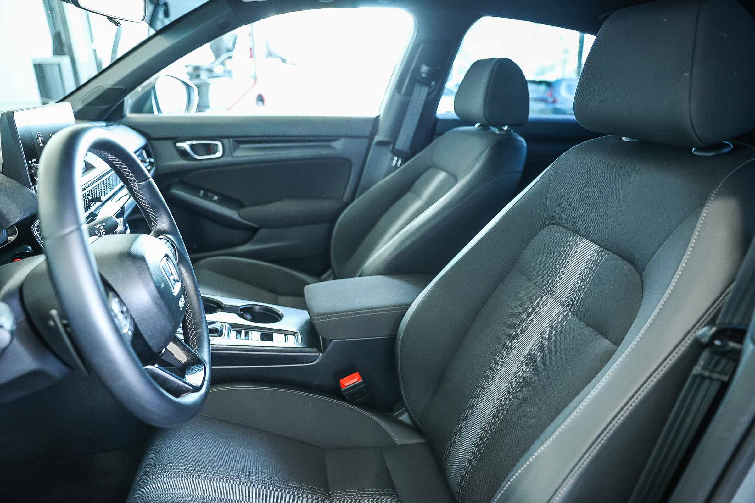 Used 2025 Honda Civic Sport image 23