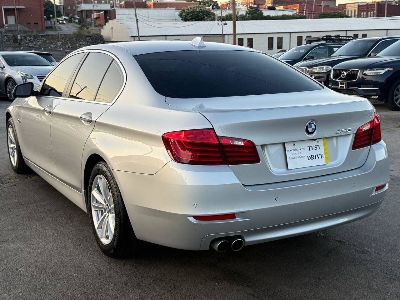 Used 2014 BMW 528i Sedan RWD image 8