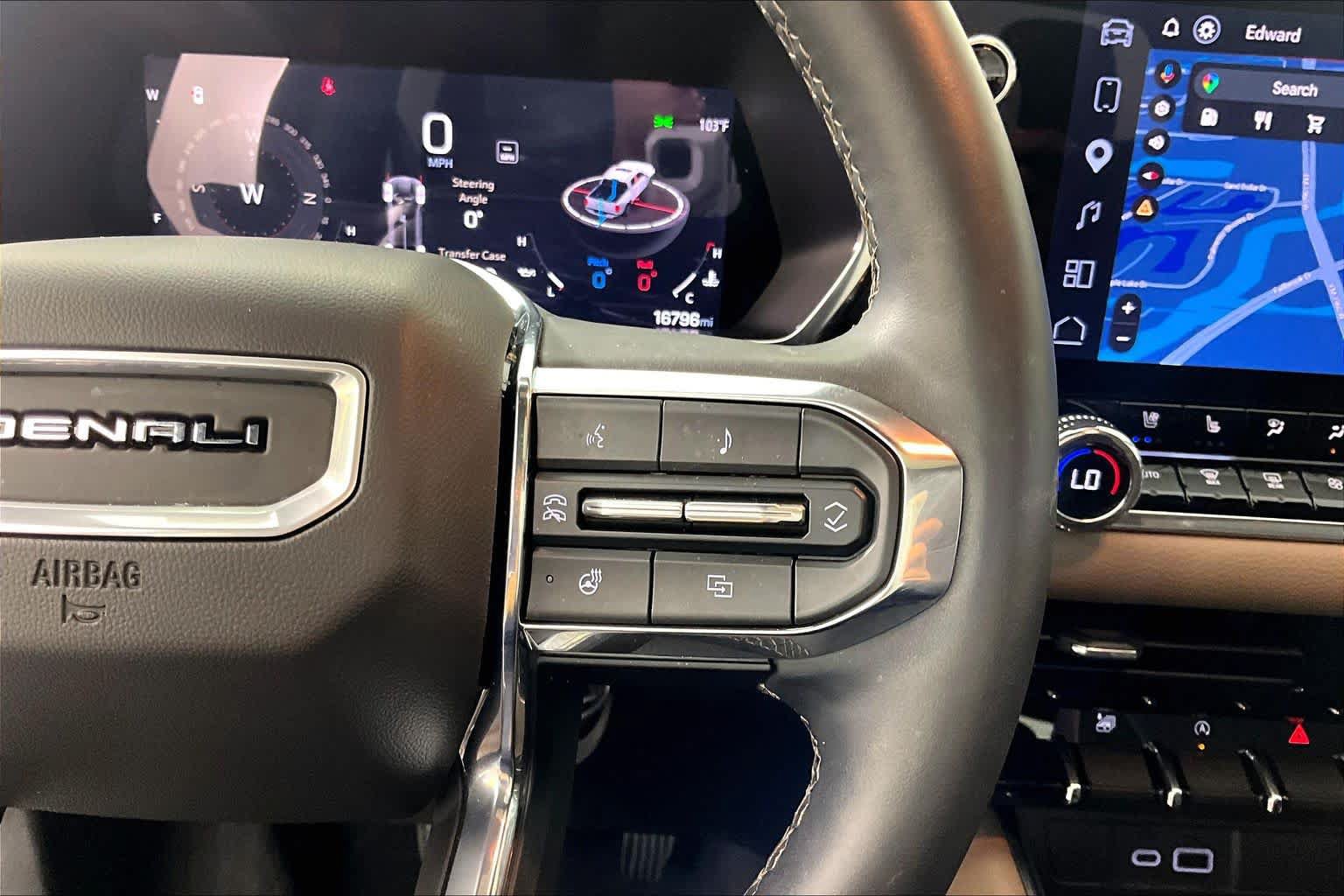 Certified 2024 GMC Canyon Denali AWD/4WD image 23