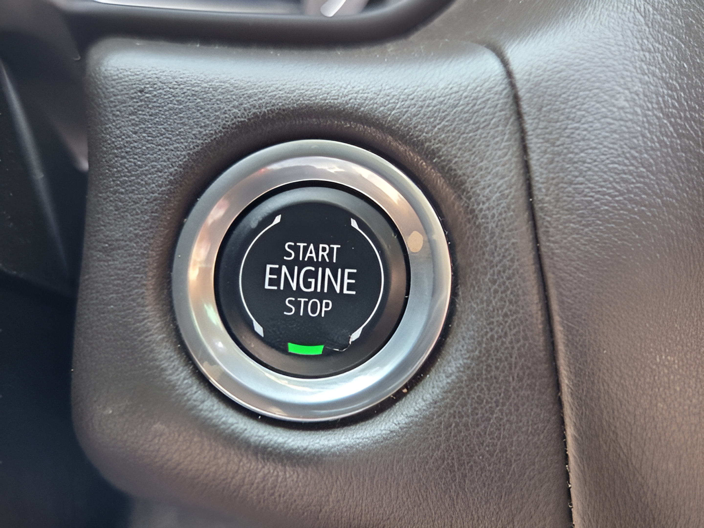 Certified 2024 Chevrolet Suburban LT RWD image 22