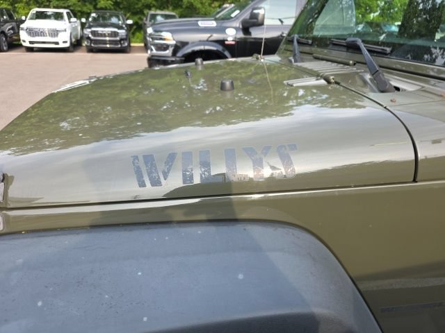Used 2015 Jeep Wrangler Sport AWD/4WD image 3