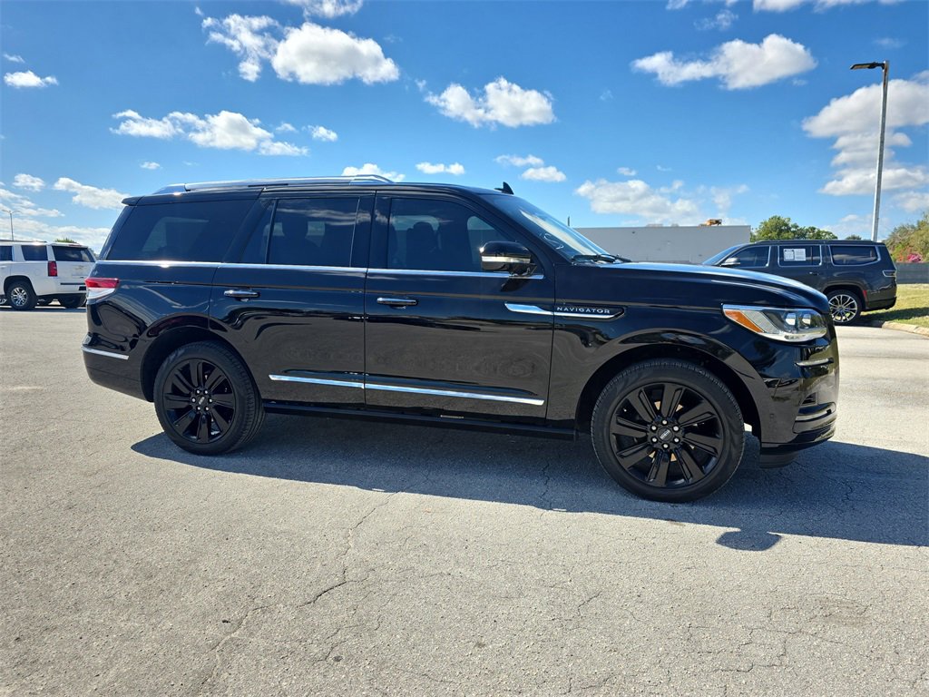 Used 2024 Lincoln Navigator Reserve