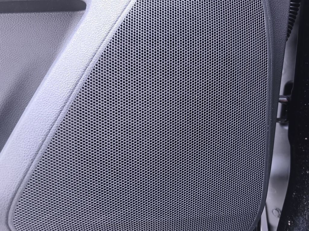 Used 2023 Nissan Pathfinder SL w/ Black Appearance Package image 33