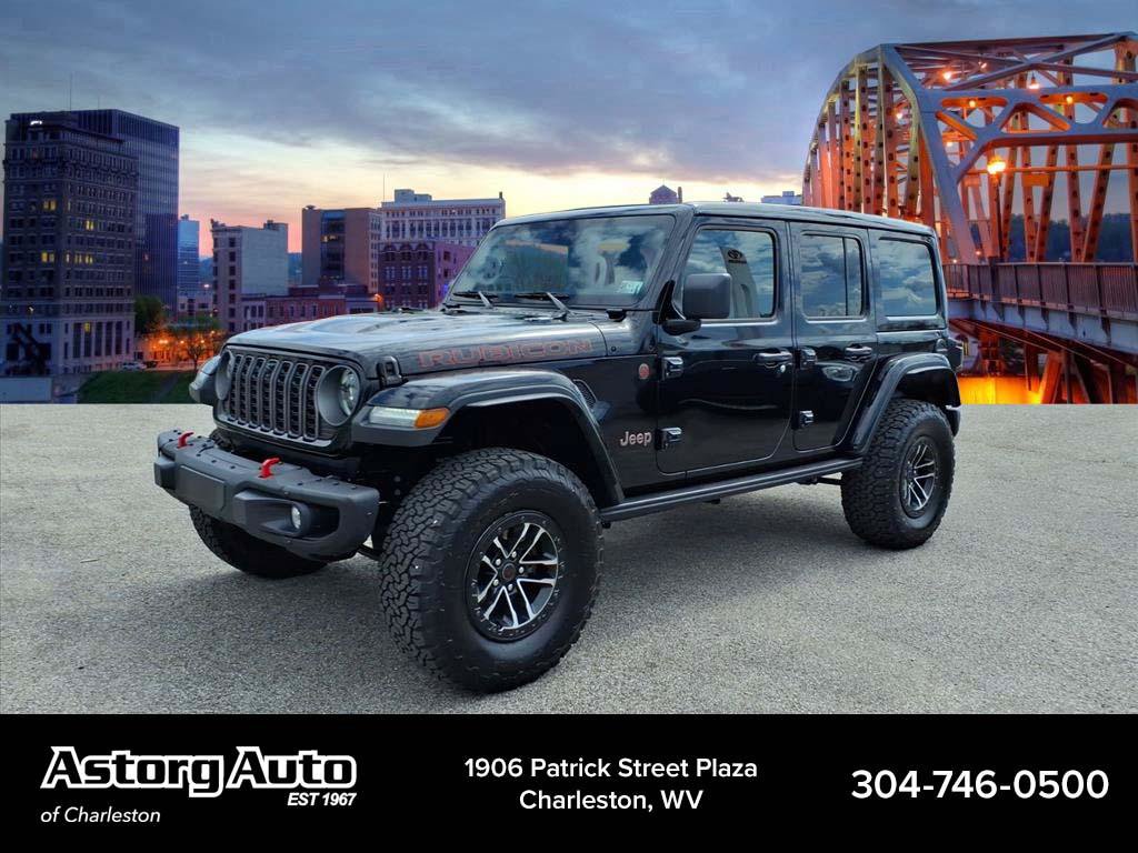 Used 2025 Jeep Wrangler Unlimited Rubicon AWD/4WD image 7