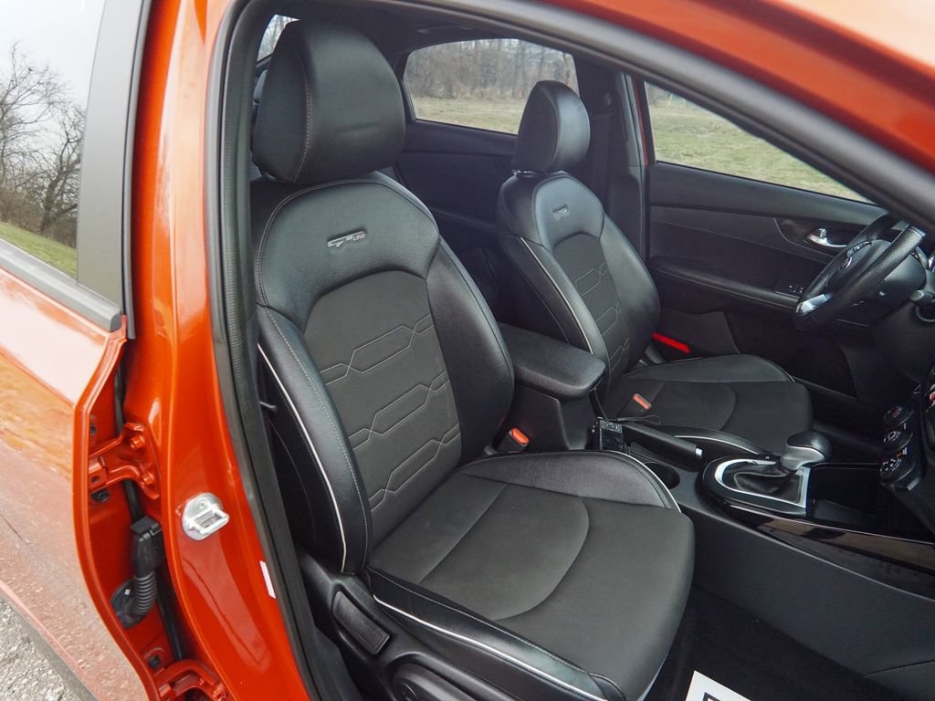 Used 2021 Kia Forte GT-Line w/ GT-Line Premium Package image 26