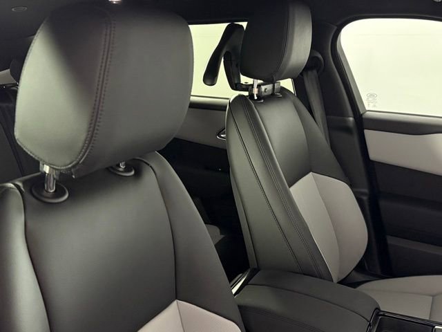 New 2026 Land Rover Range Rover Velar Dynamic SE image 37