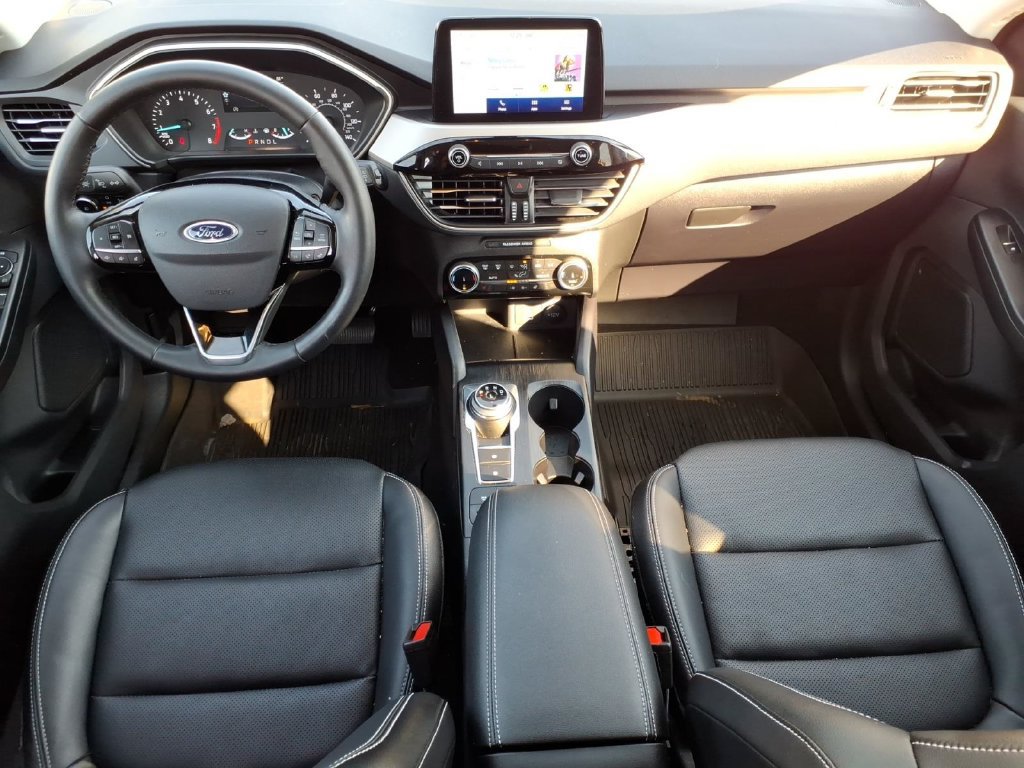 Used 2022 Ford Escape SEL AWD/4WD image 11