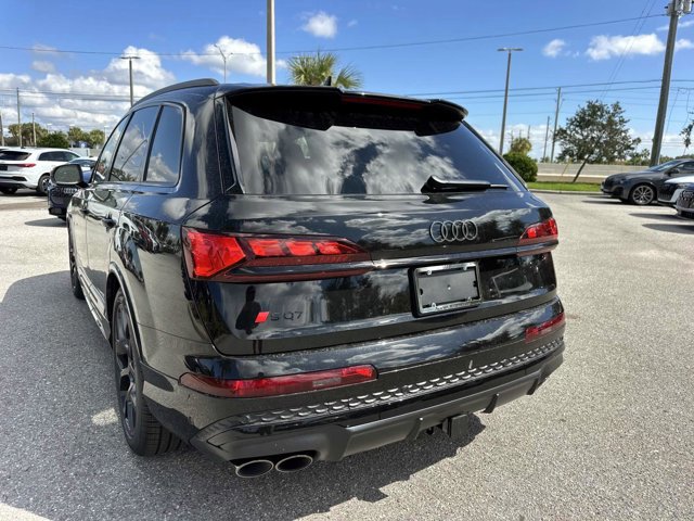 New 2026 Audi SQ7 Prestige image 9