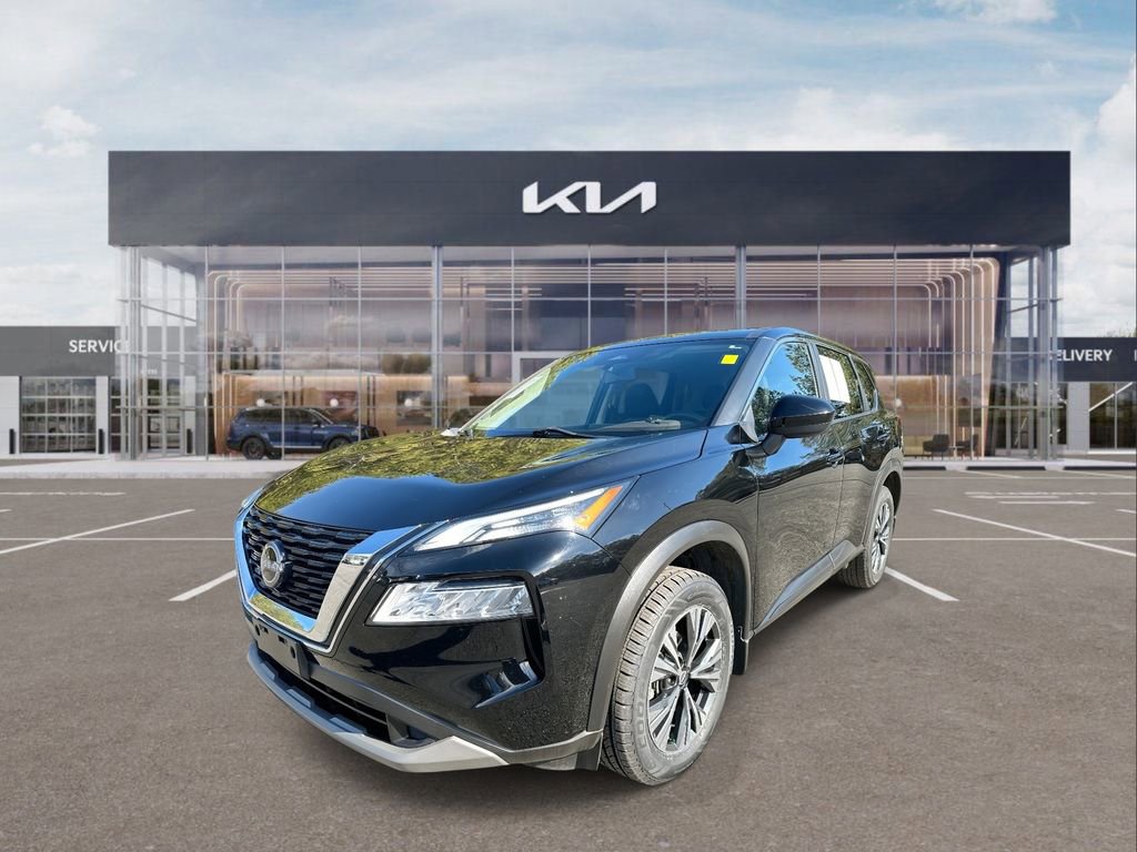 Used 2023 Nissan Rogue SV image 4