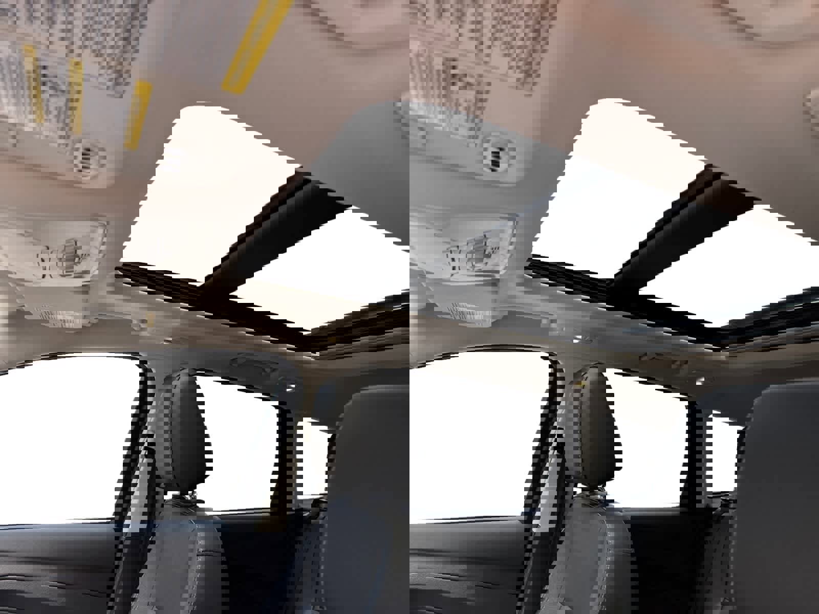 Used 2014 Ford Escape Titanium w/ Equipment Group 401A AWD/4WD image 3