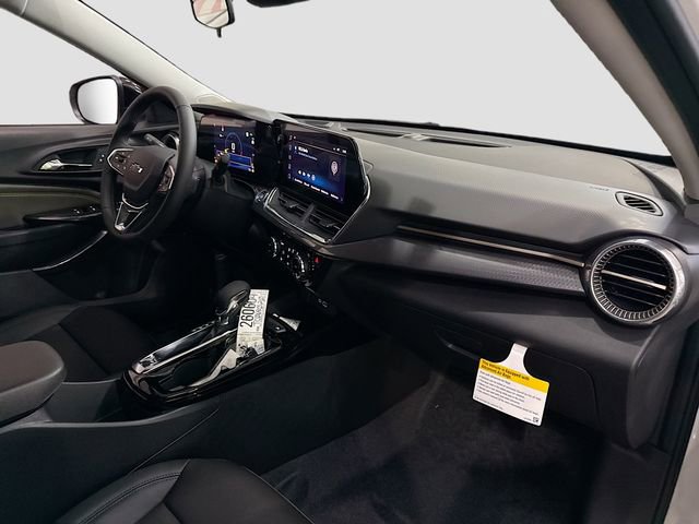 New 2026 Chevrolet Trax ACTIV w/ Sunroof Package FWD image 33