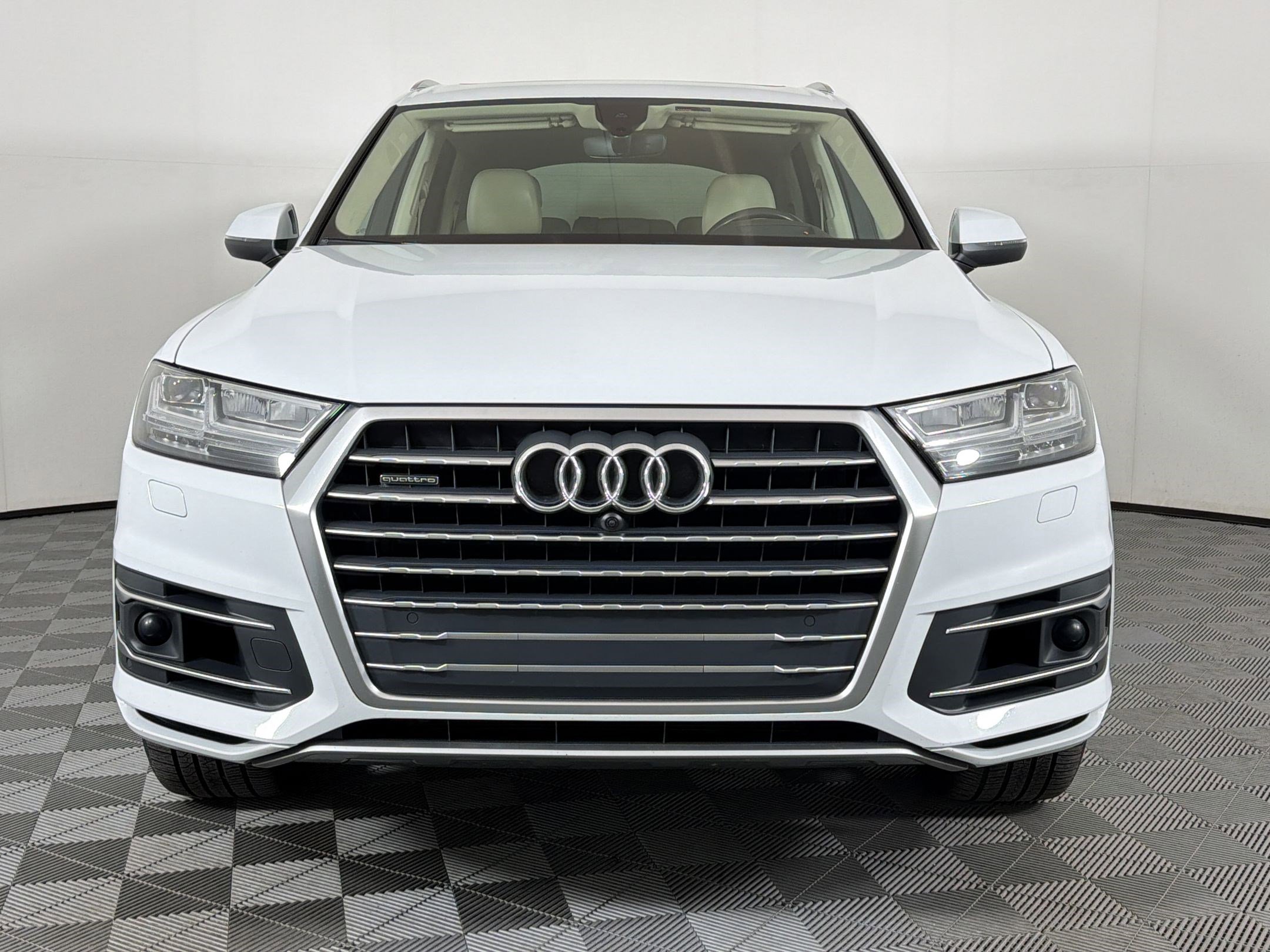 Used 2019 Audi Q7 3.0T Prestige AWD/4WD image 6