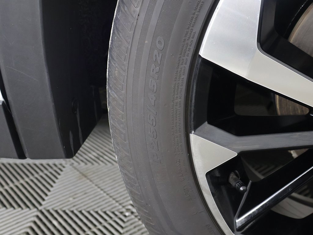 Used 2024 Mitsubishi Outlander SE image 22