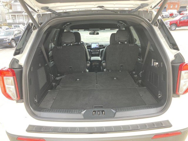 Certified 2022 Ford Explorer ST-Line w/ Class IV Trailer Tow Package image 11