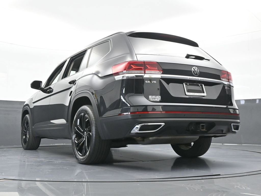 Used 2022 Volkswagen Atlas SE w/ Black Wheel Package image 60