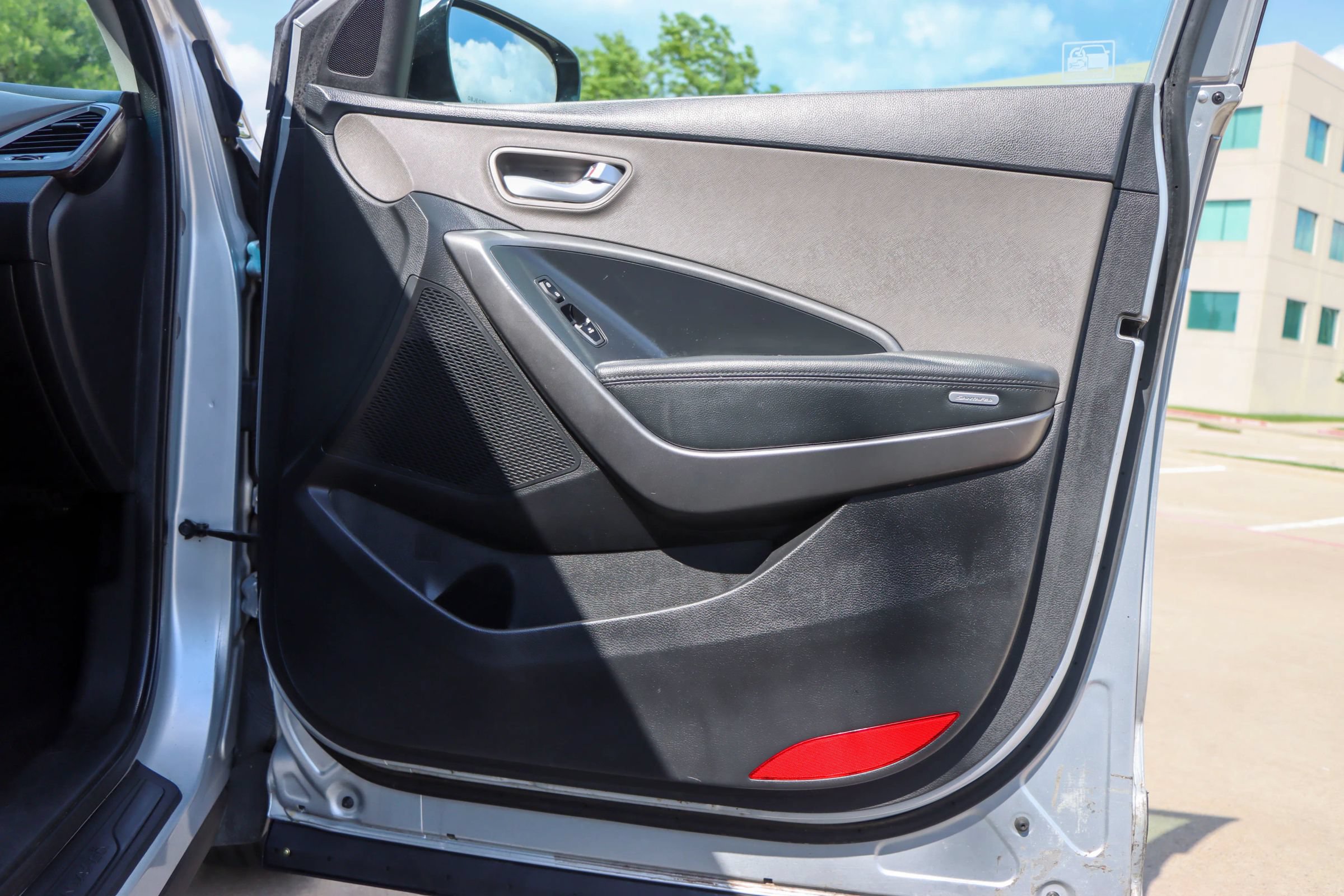 Used 2017 Hyundai Santa Fe Sport FWD image 9