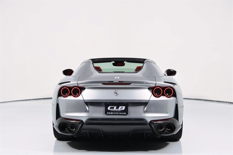 Used 2023 Ferrari 812 GTS RWD image 12
