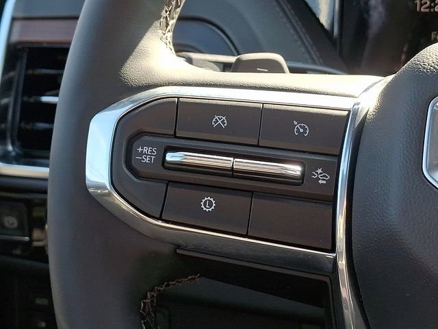 New 2026 GMC Yukon Denali w/ Sun & Power Step Package image 22