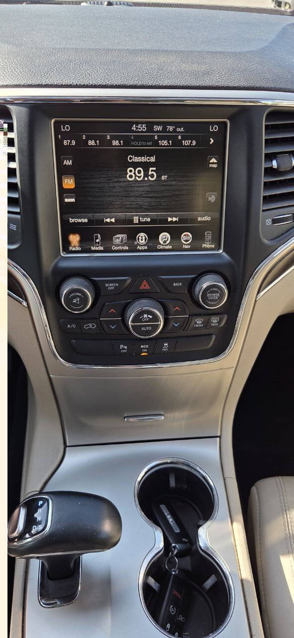 Used 2014 Jeep Grand Cherokee Limited w/ Luxury Group II AWD/4WD image 27