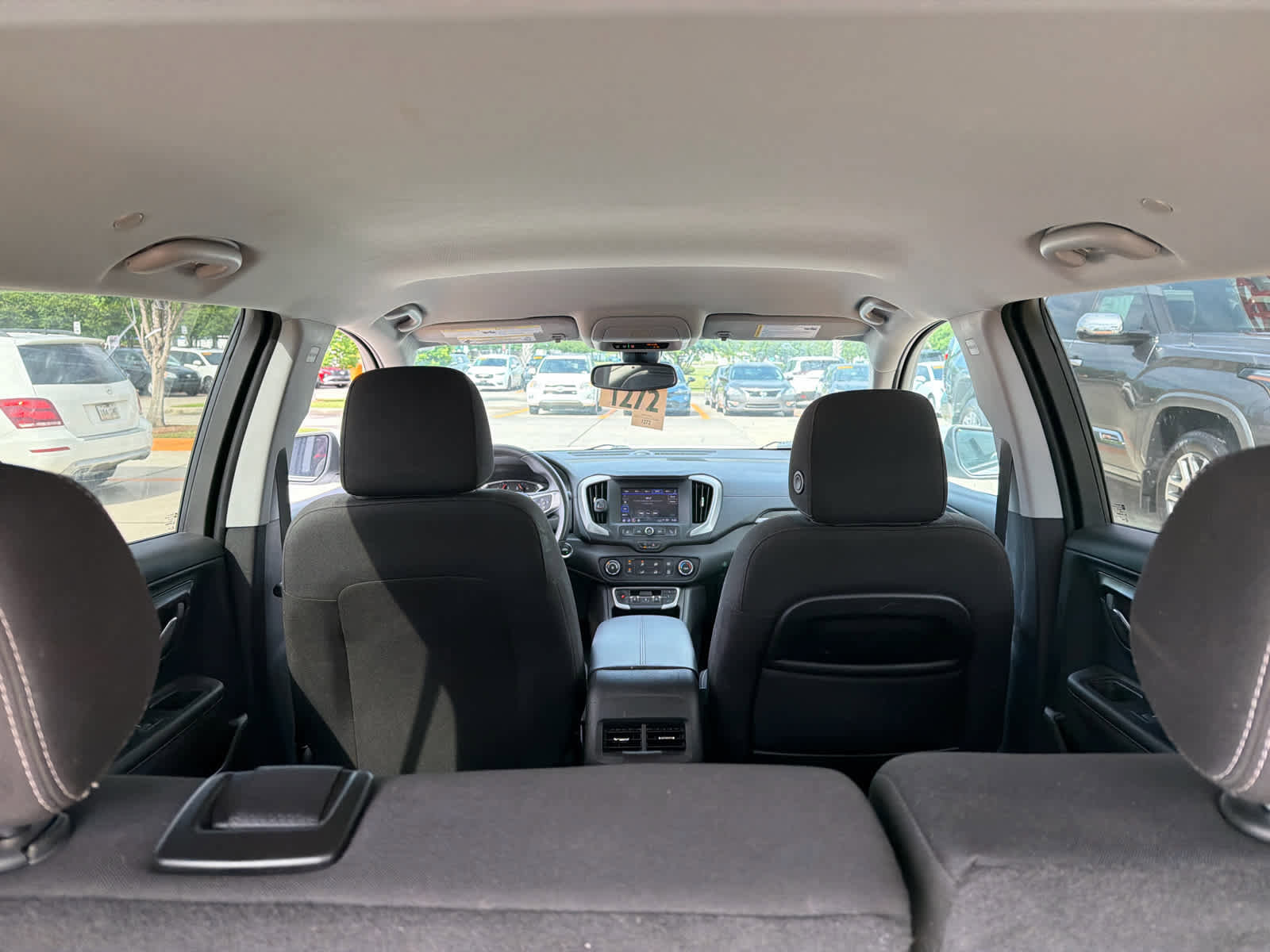 Used 2024 GMC Terrain SLE FWD image 19