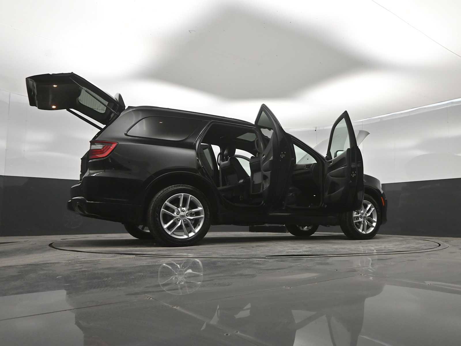 Used 2024 Dodge Durango GT AWD/4WD image 43