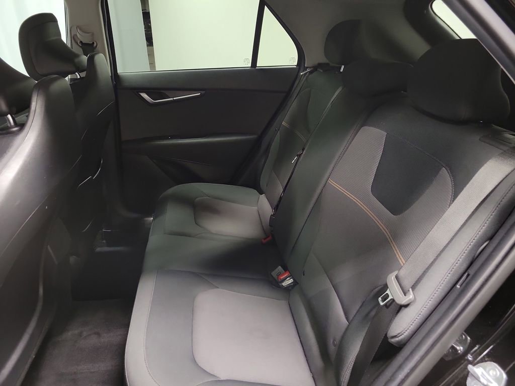 Used 2024 Kia Niro LX image 19