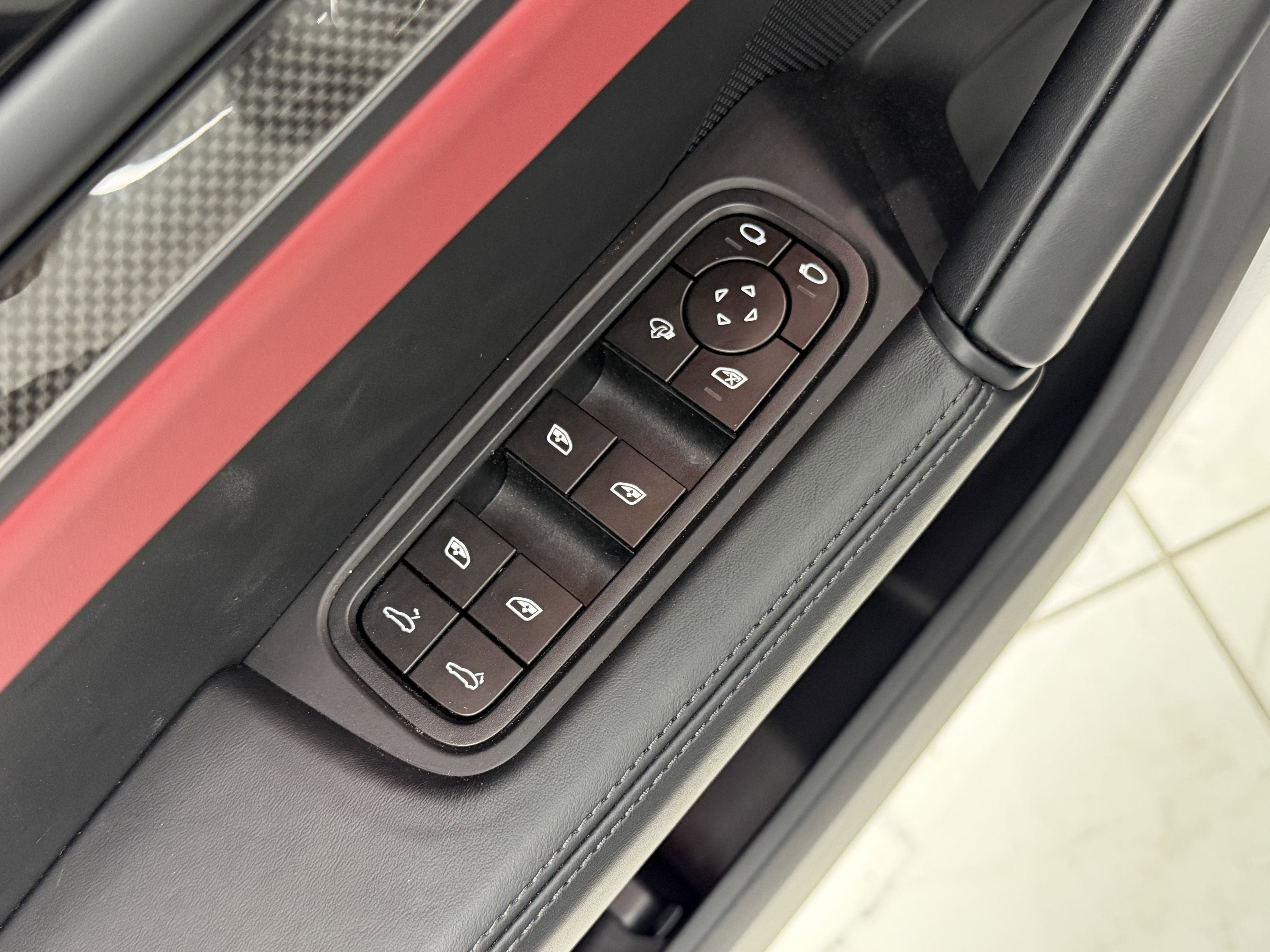 Certified 2026 Porsche Cayenne GTS image 29