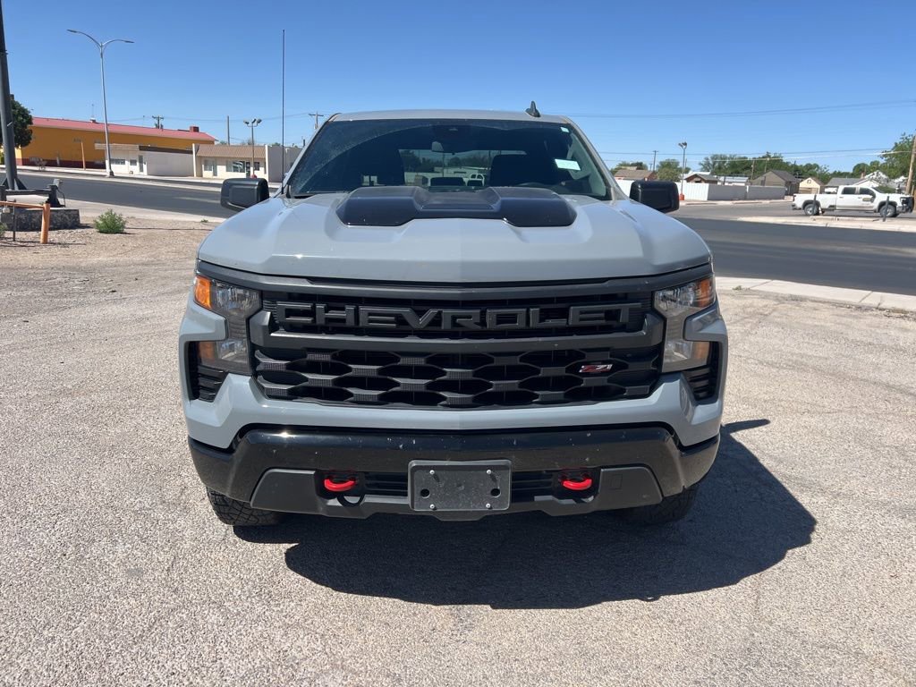 Used 2025 Chevrolet Silverado 1500 Custom Trail Boss AWD/4WD image 2