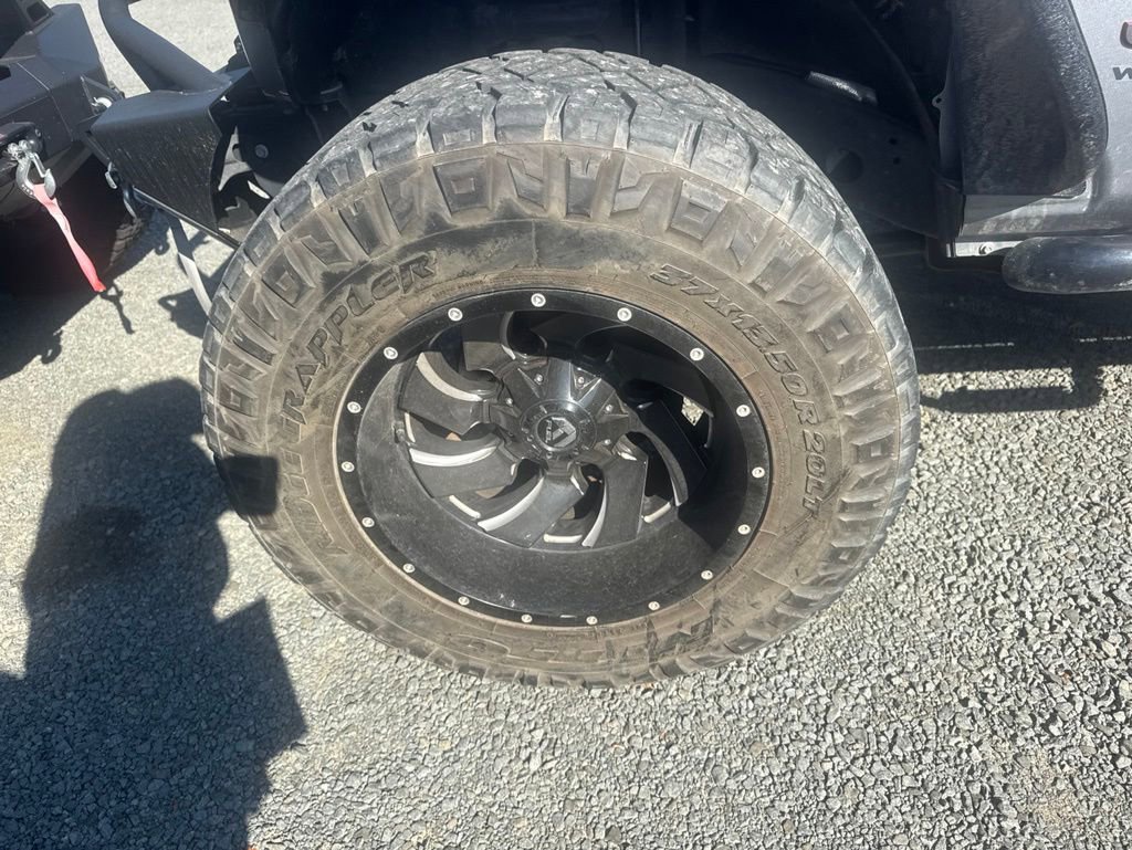 Used 2019 Jeep Wrangler Unlimited Rubicon AWD/4WD image 22