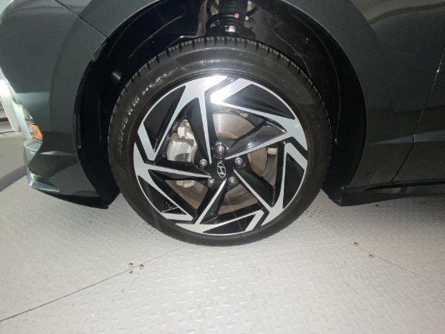 Used 2026 Hyundai Sonata SEL FWD image 10