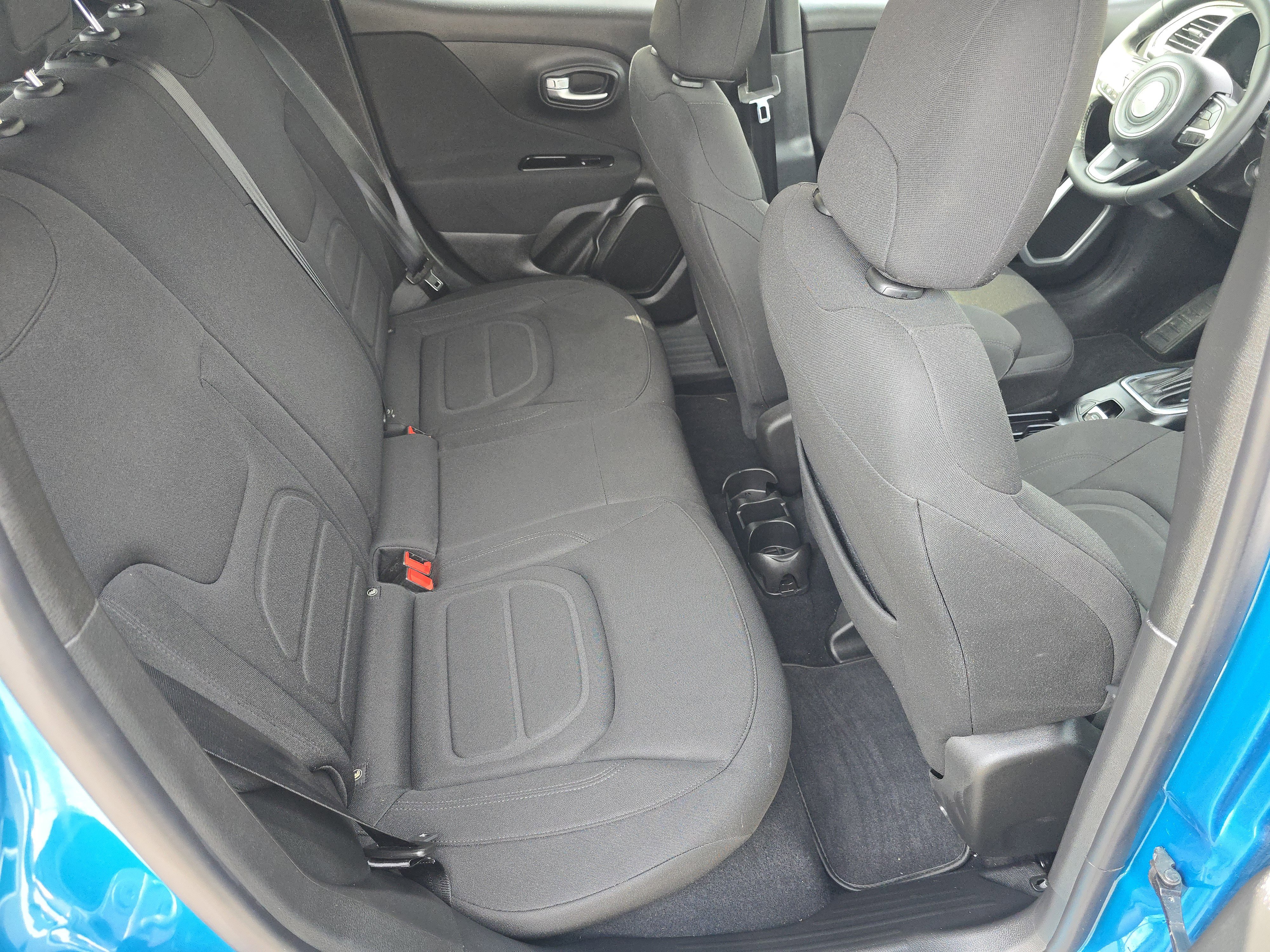 Used 2021 Jeep Renegade Latitude image 19