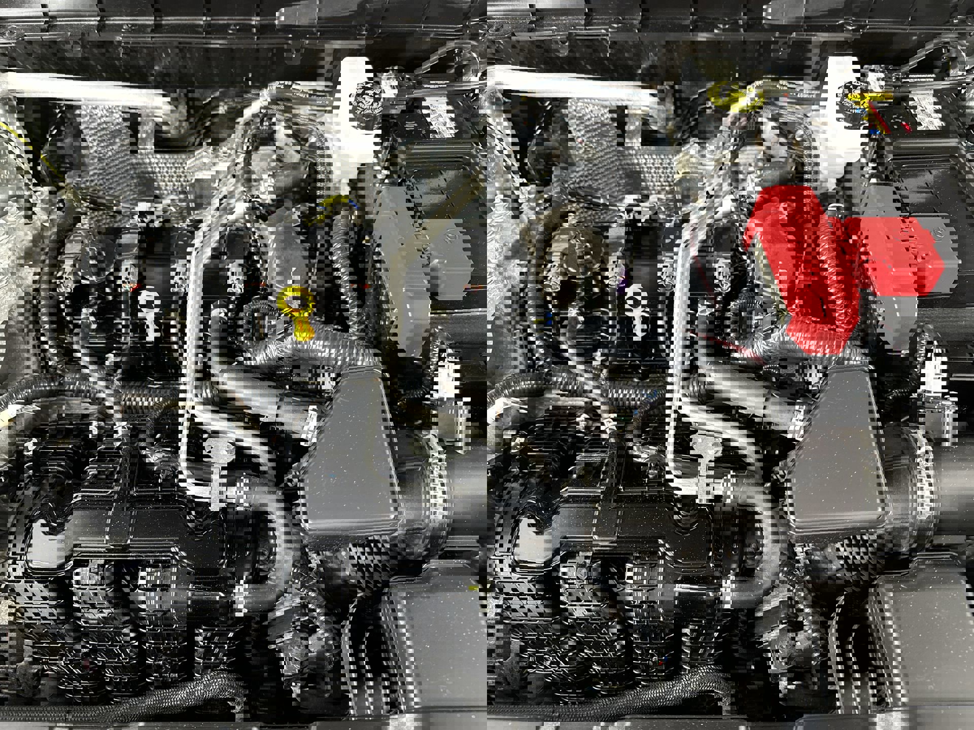 Used 2024 Mitsubishi Outlander SE image 32