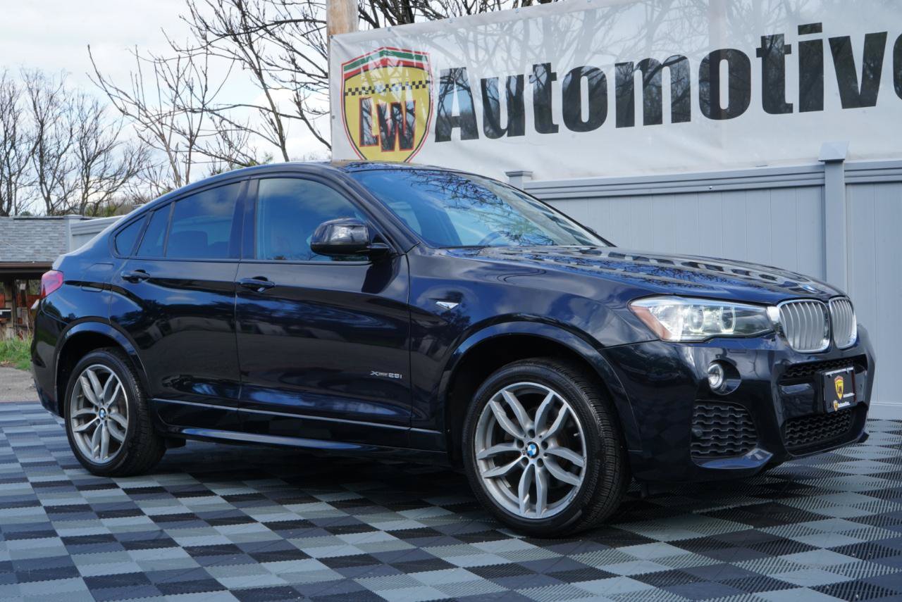 Used 2017 BMW X4 xDrive28i w/ Technology Package AWD/4WD image 3