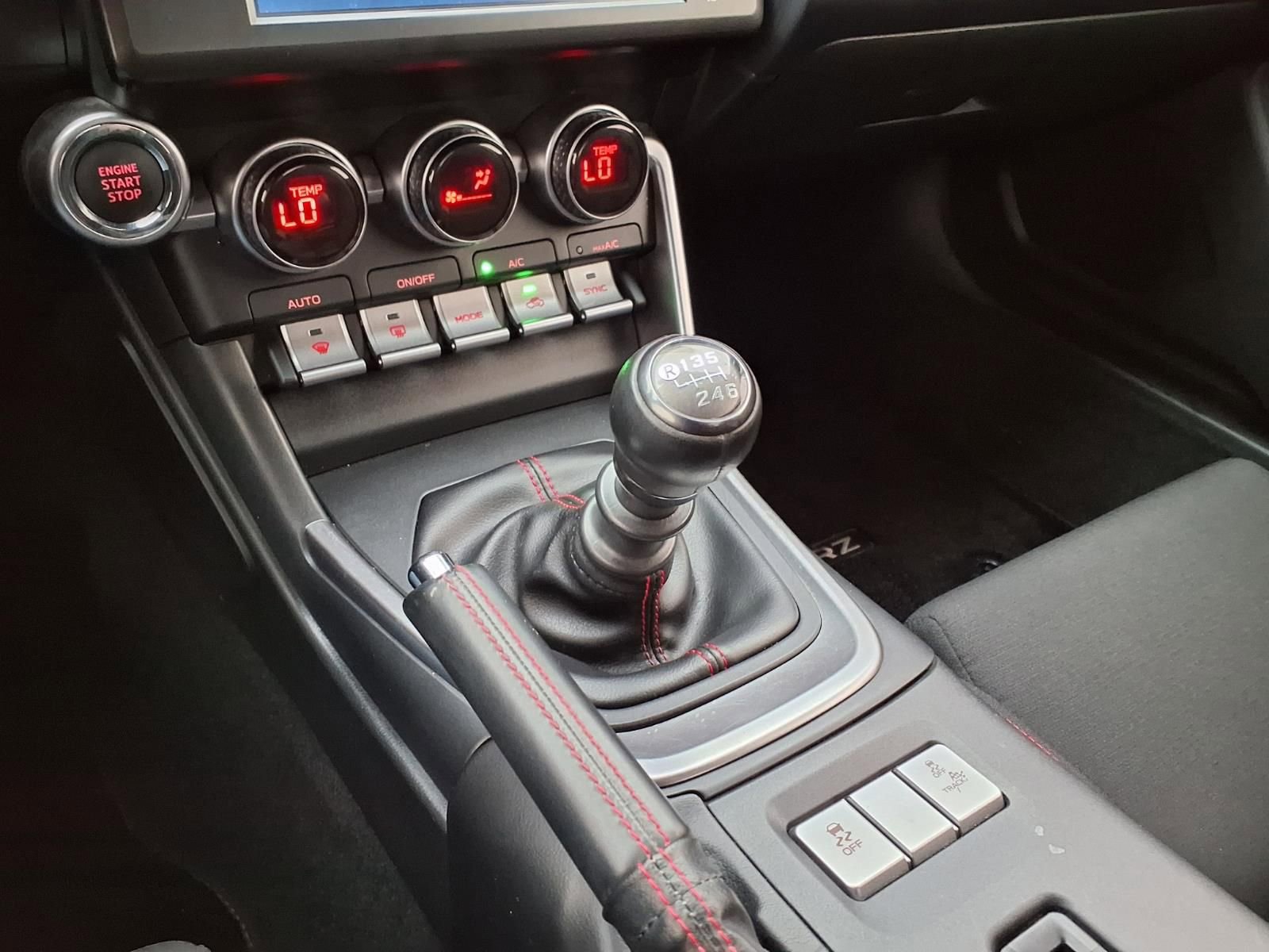 Used 2024 Subaru BRZ Premium RWD image 26