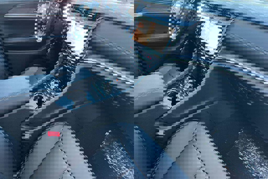 New 2026 Jeep Grand Cherokee Limited image 16