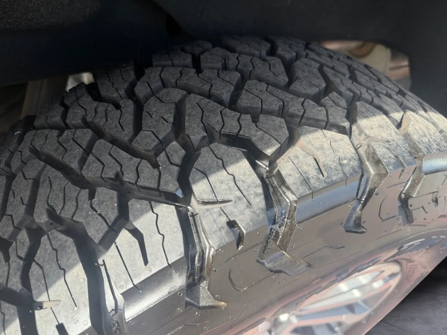 Used 2022 GMC Sierra 1500 AT4 image 33