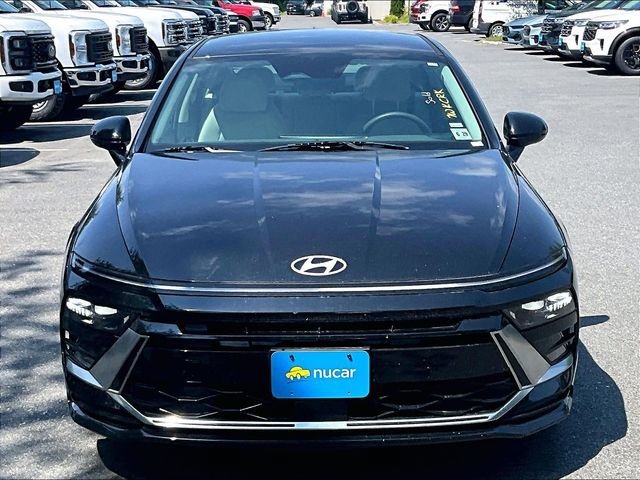Used 2024 Hyundai Sonata SEL FWD image 2
