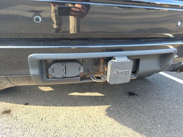 Used 2015 Jeep Grand Cherokee Altitude image 4