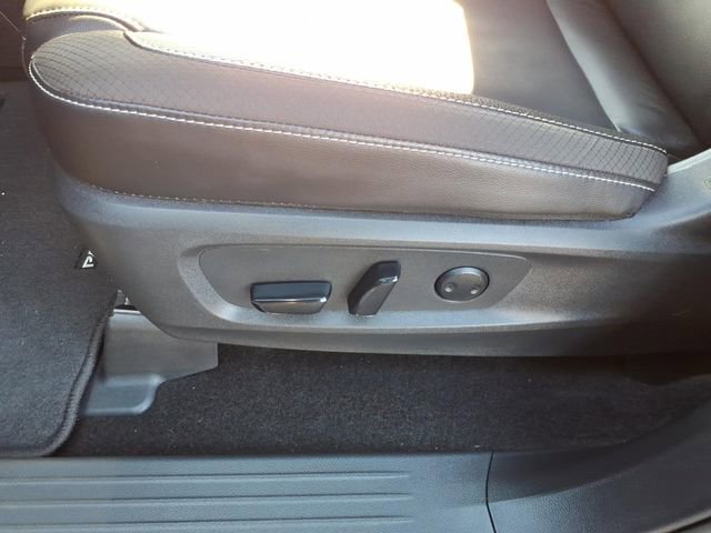 Certified 2025 Nissan Pathfinder SL image 12