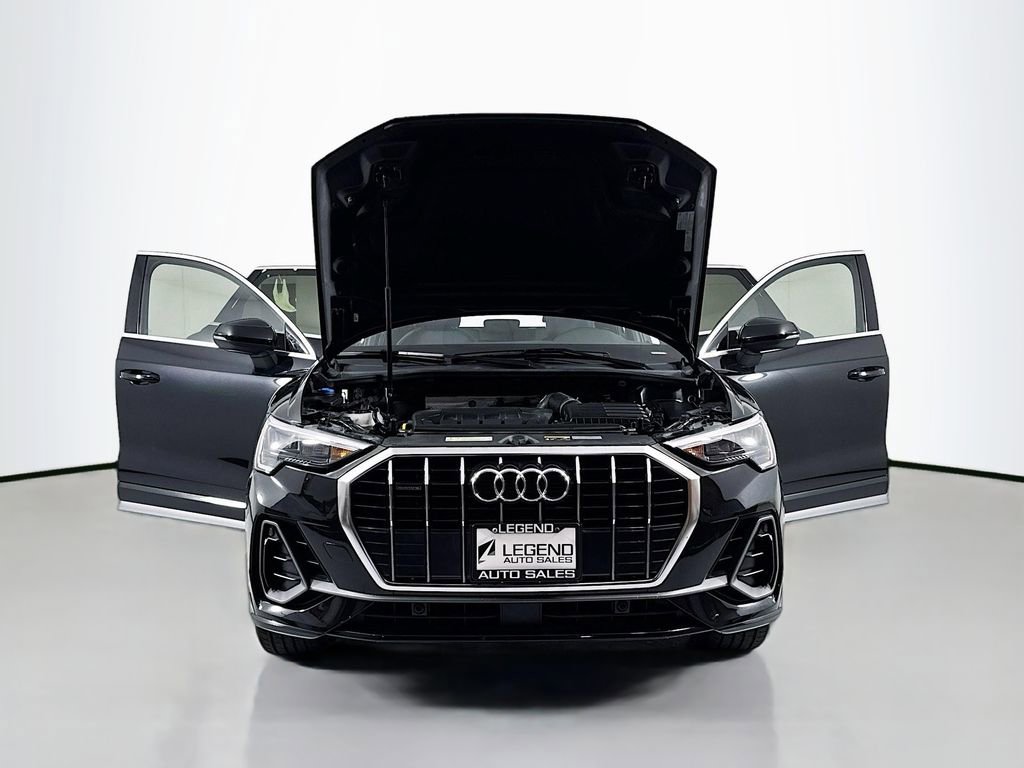 Used 2020 Audi Q3 2.0T Premium w/ Convenience Package AWD/4WD image 24