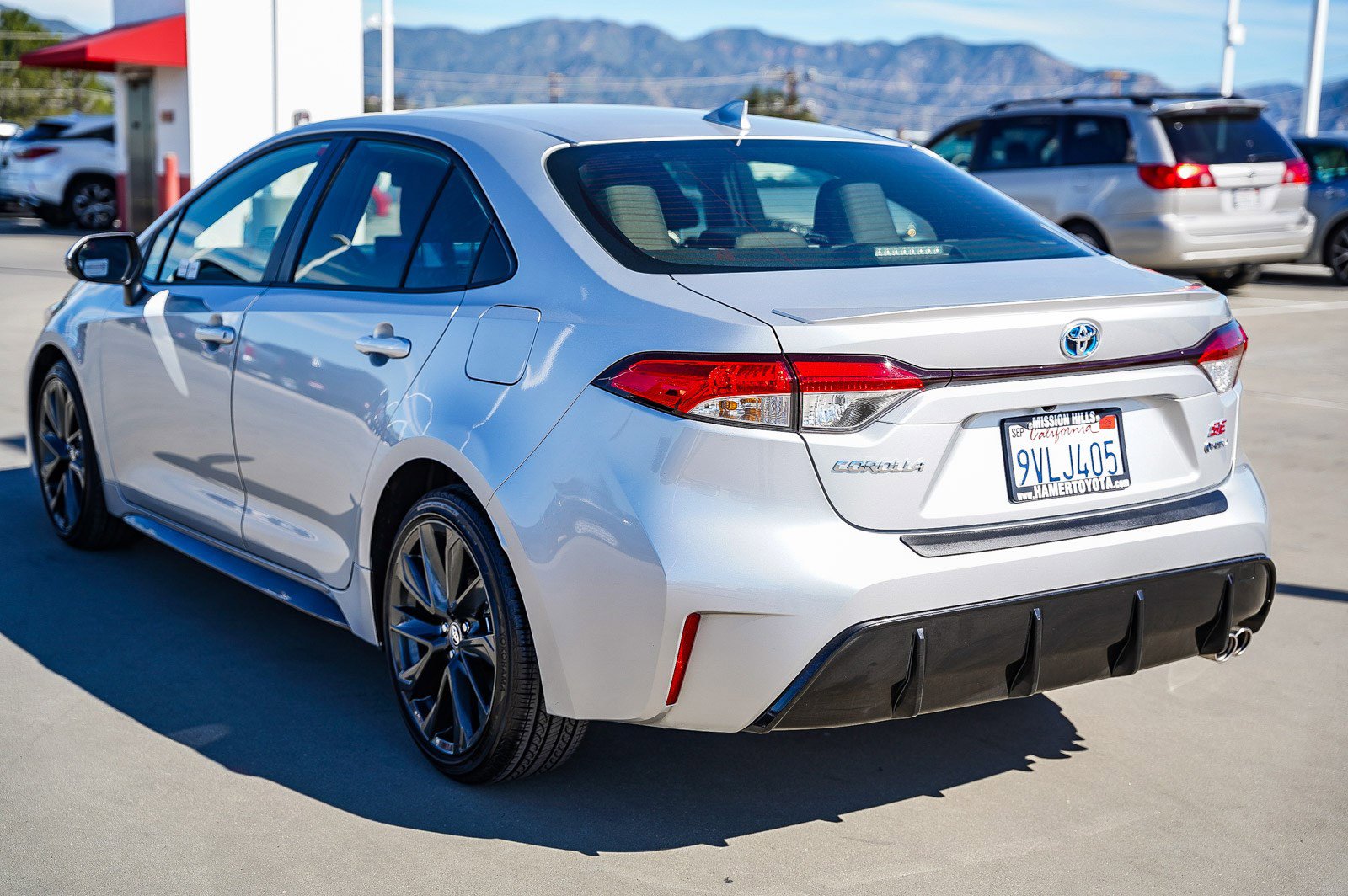 Certified 2025 Toyota Corolla SE image 9
