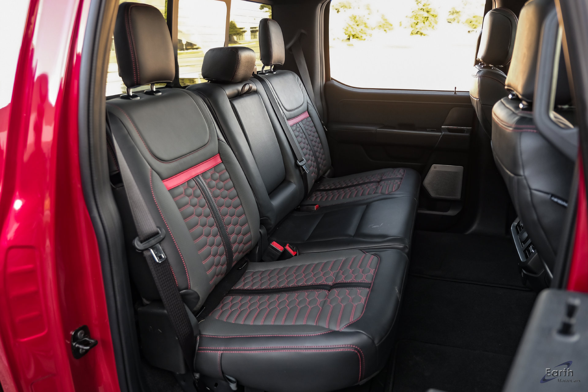 Used 2024 Ford F150 Lariat w/ Equipment Group 502A High AWD/4WD image 85
