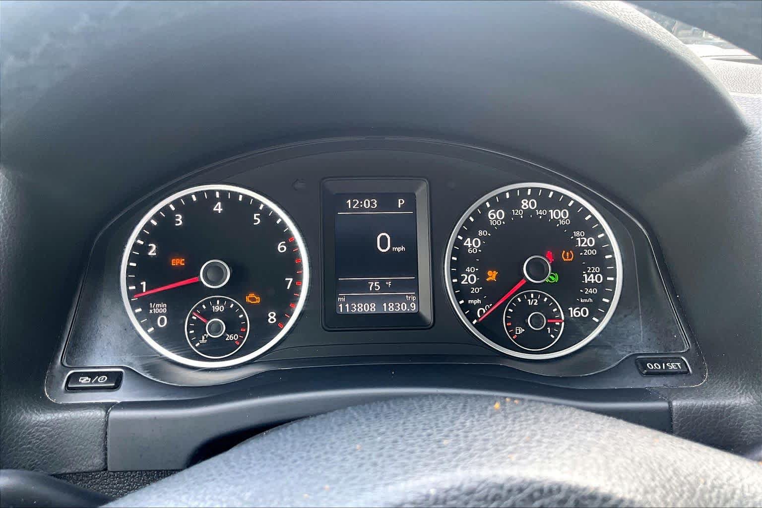 Used 2014 Volkswagen Tiguan SEL FWD image 26