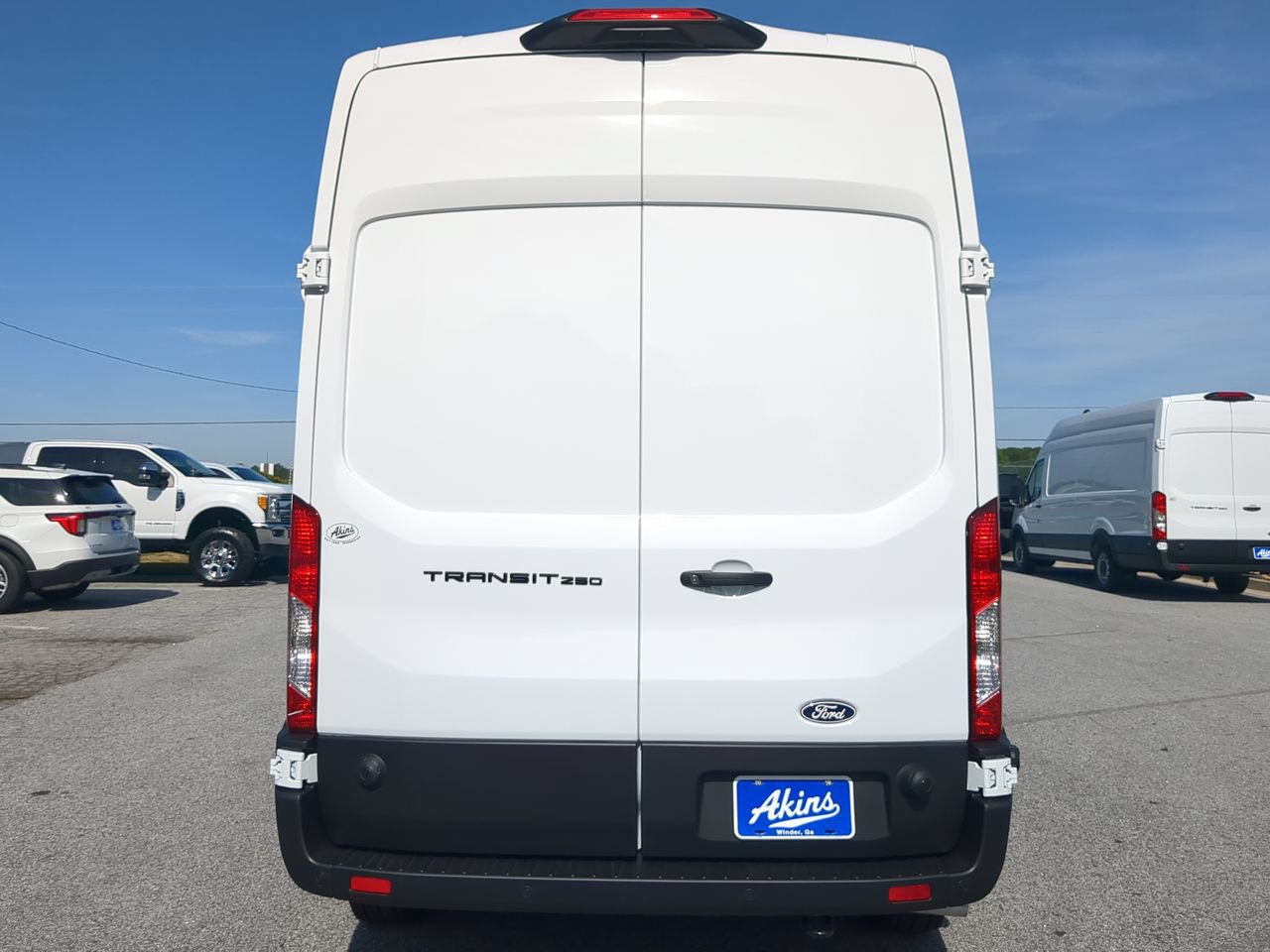 New 2026 Ford Transit 250 148 High Roof RWD image 4